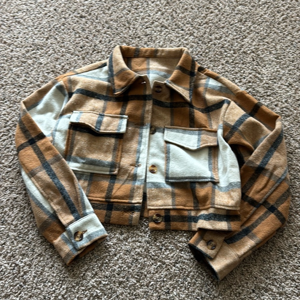 Cropped flannel